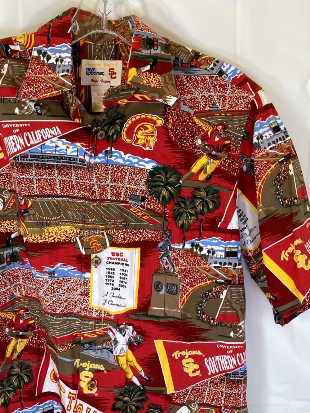 Reyn Spooner Team Trojan USC Trojans Button Down Shirt Red Stadium Images Sz XS - Picture 6 of 13